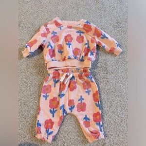 Old Navy Sweatsuit